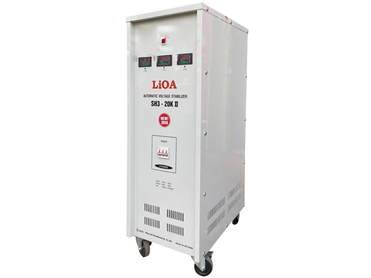 Ổn áp 3 pha Lioa 20 KVA SH3 20K có dải điện áp vào lớn từ 260V - 430V Ổn áp 3 pha Lioa