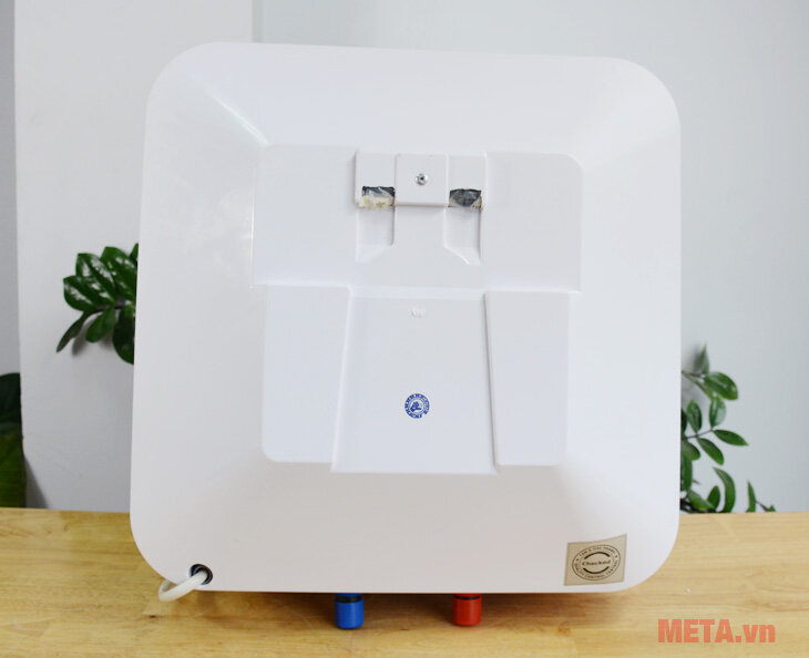 Bình nóng lạnh Rossi Amore RA-30SQ 30 lít Bình nóng lạnh Rossi Amore RA-30SQ 30 lít