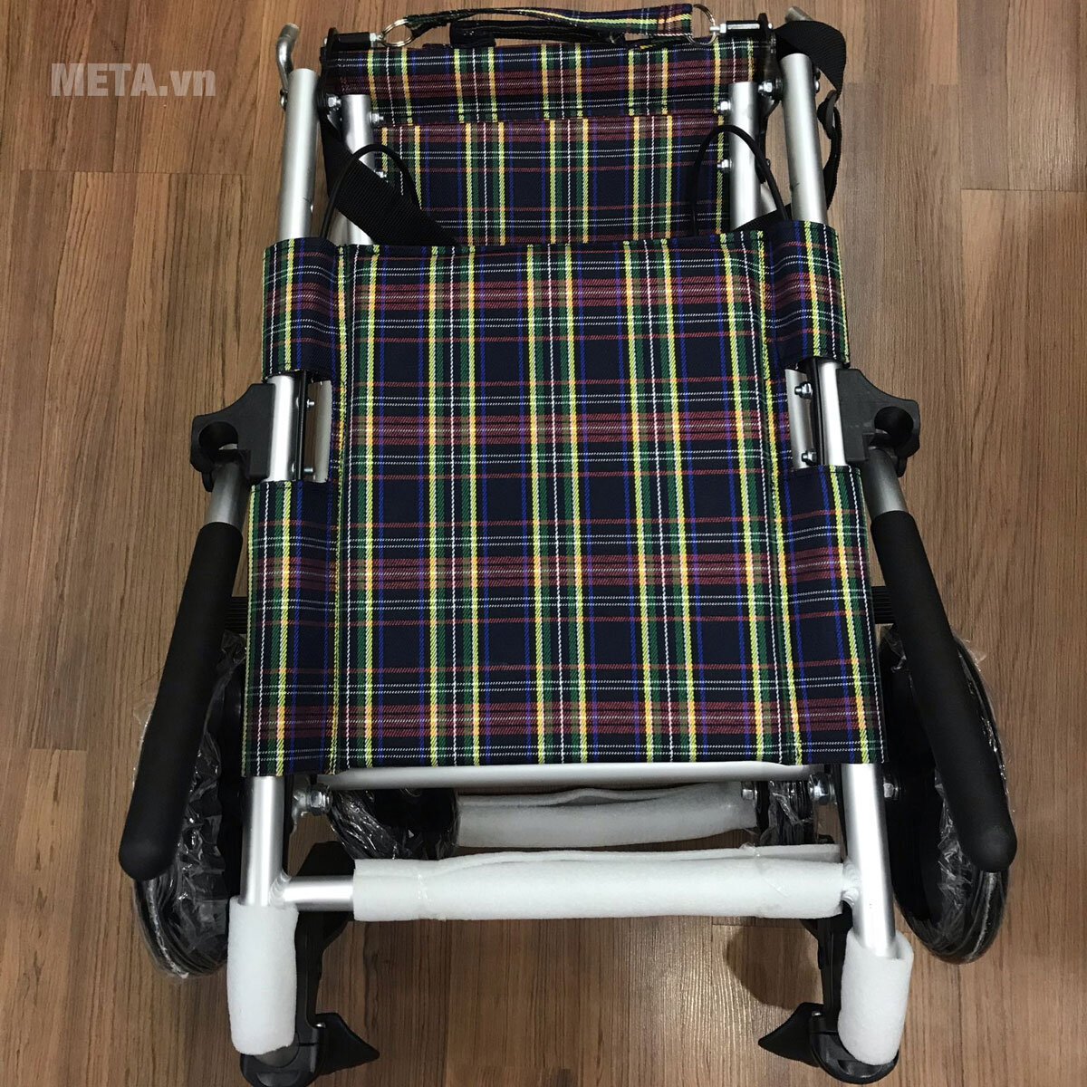 Xe lăn nhôm xách tay du lịch Lucass X-11 Xe lăn nhôm xách tay du lịch Lucass X-11