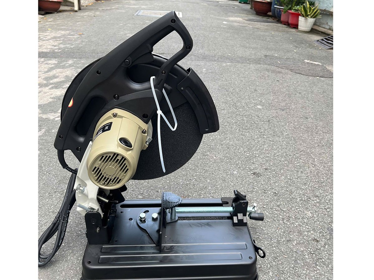 Máy cắt sắt Crown CT15194 