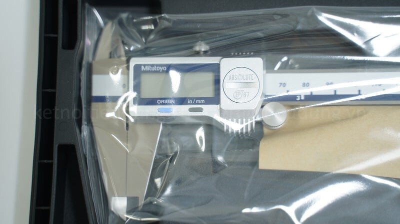 Thước cặp điện tử Mitutoyo 