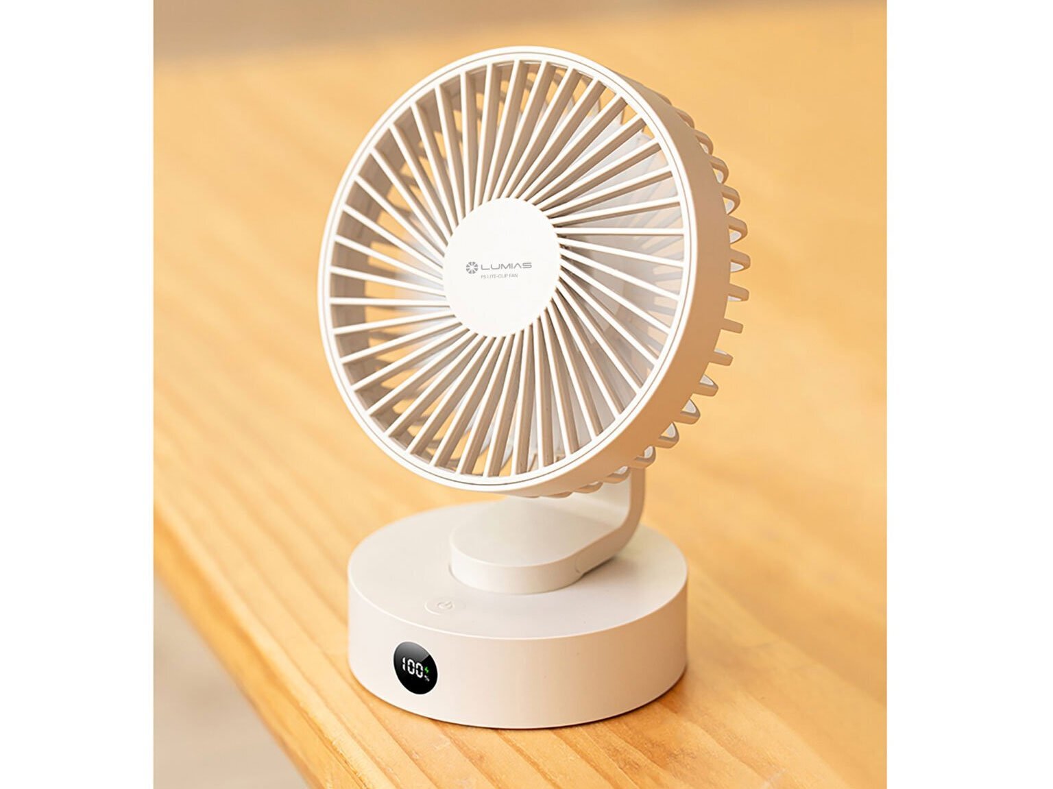 Quạt tích điện 