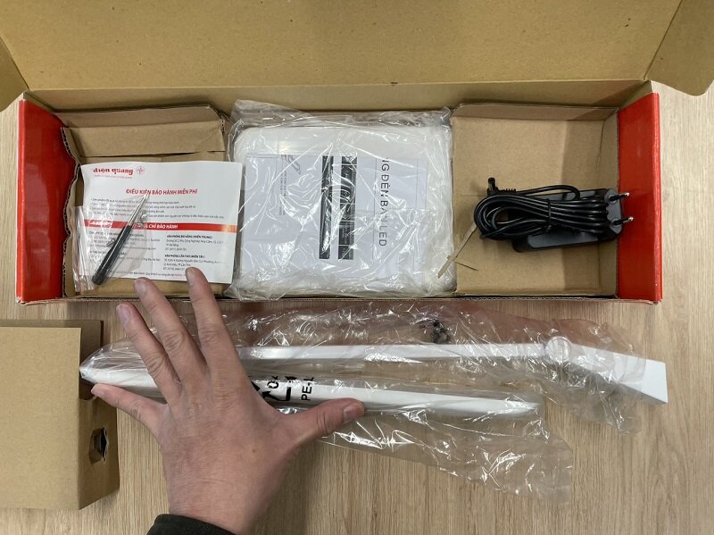 Kích thước đèn bàn LED 6W Điện Quang ĐQ LDL01