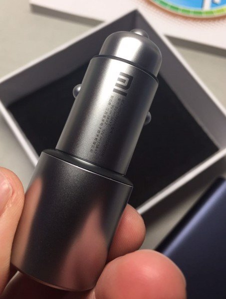 Sạc nhanh ô tô Xiaomi Quick charge 3.0