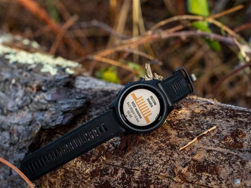 Garmin Forerunner 745 theo dõi sức khỏe