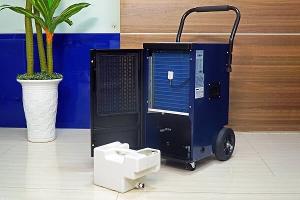 Máy hút ẩm có tay đẩy