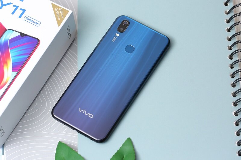 Điện thoại Vivo Y11 - 3GB RAM, 32 GB, 6.35 inch