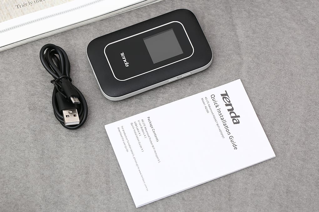 Dây sạc USB đi kèm bộ phát Wifi 4G Tenda