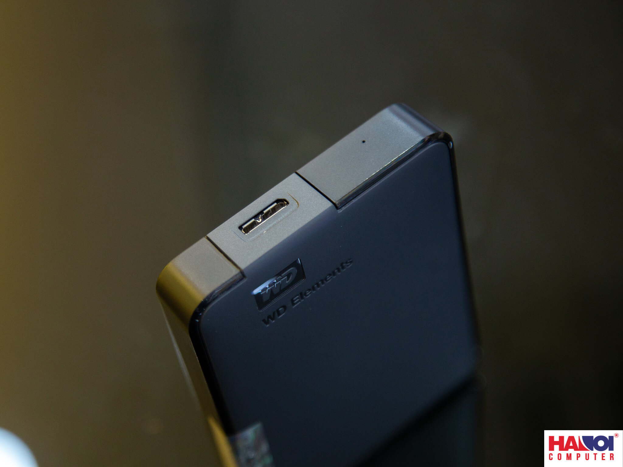 Ổ cứng gắn ngoài 4TB 2.5 inch WD Elements Đen WDBU6Y0040BBK-WESN