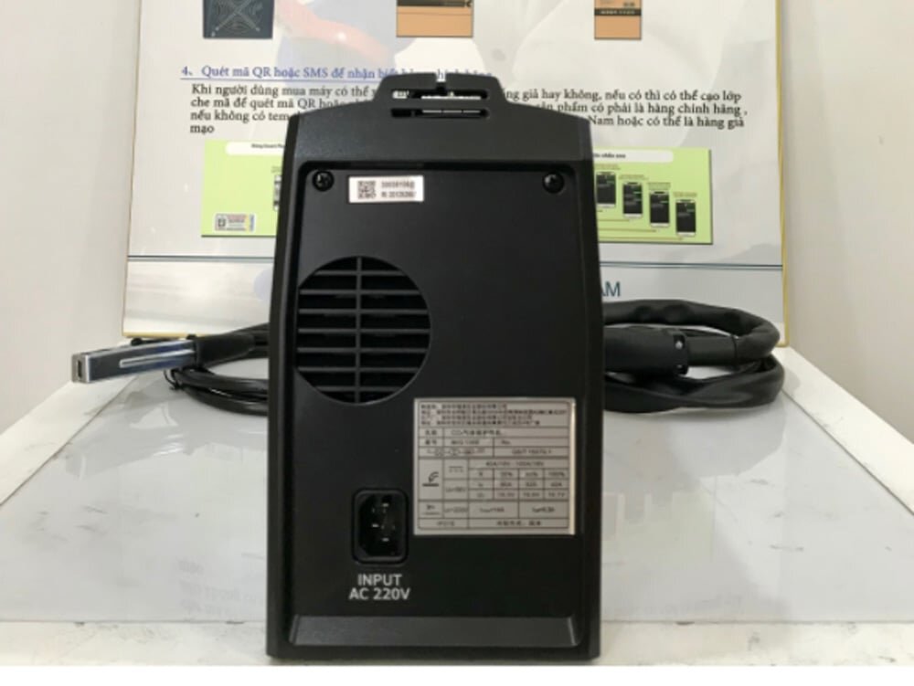 Trang bị quạt tản nhiệt tự động Trang bị quạt tản nhiệt tự động