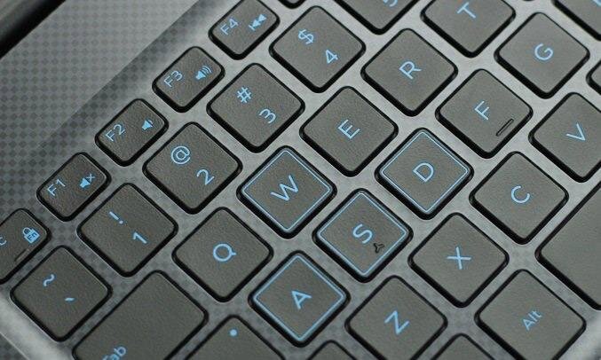 Laptop Dell Inspiron G3 3579 70167040 /i7-8750H /8G /128 SSD   1TB /4GB GTX 1050 Ti /15.6FHD Laptop Dell Inspiron G3 3579 70167040 /i7-8750H /8G /128 SSD   1TB /4GB GTX 1050 Ti /15.6FHD