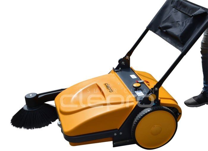 Máy có thể tiếp cận nhiều khu vực làm việc khác nhau đem lại hiệu quả làm sạch cao