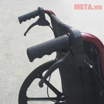 Xe lăn Lucass X39BJ có phanh