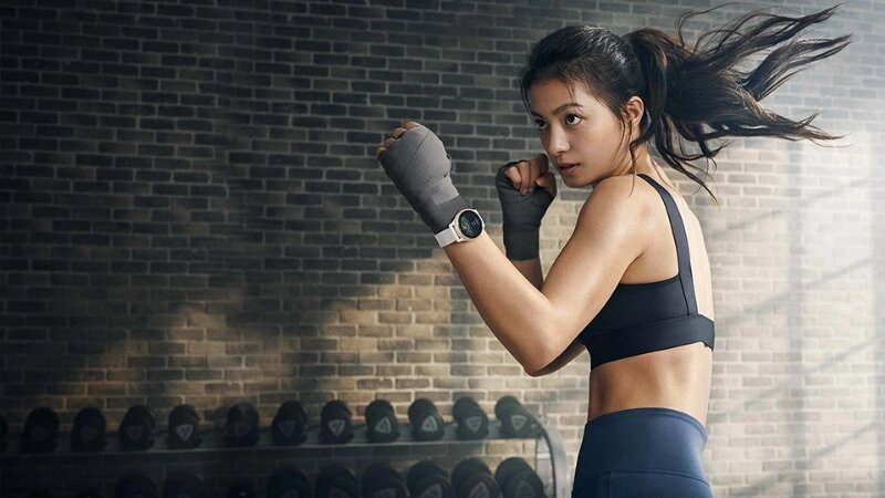 Đồng hồ thông minh Garmin Venu 2S theo dõi tập luyện