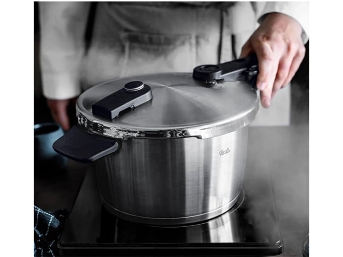 Nồi áp suất có nắp đảm bảo an toàn 