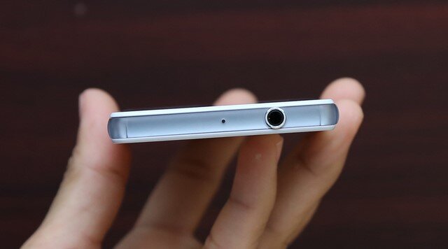 Điện thoại Sony Xperia Z3 Compact