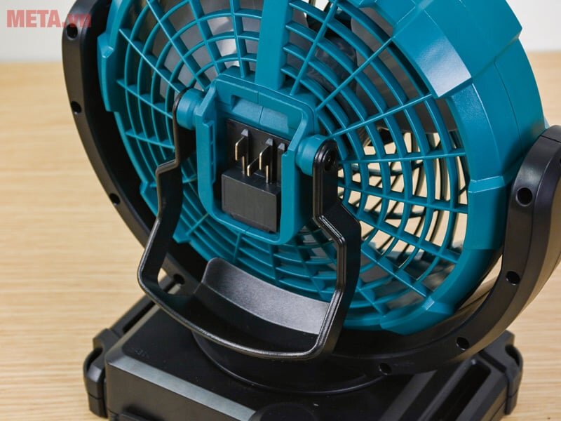 Quạt dùng pin Makita CF101DZ