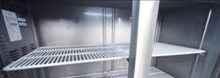 Tiện ích vượt trội của bàn mát Sanden 2 cánh 425 lít SCR3-1507-AR