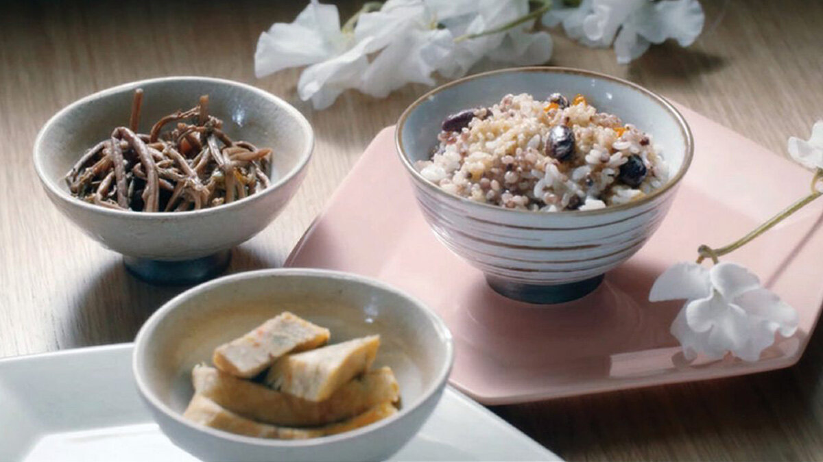 Cuckoo CR-1050F/SIBKCRVNCV sử dụng công nghệ nhiệt 3D giữ ấm tốt