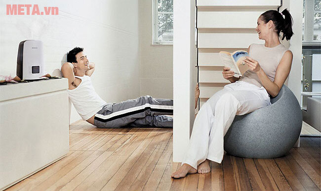 Máy tạo ẩm Boneco U650