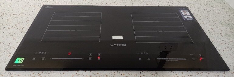 Bảng điều khiển riêng biệt cho từng vùng nấu