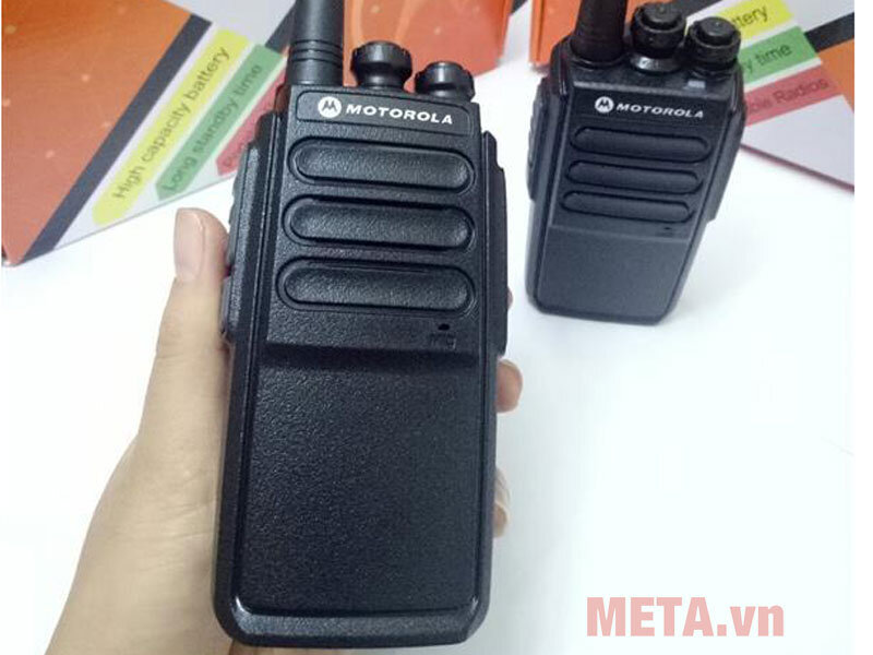 Máy bộ đàm Motorola CP820