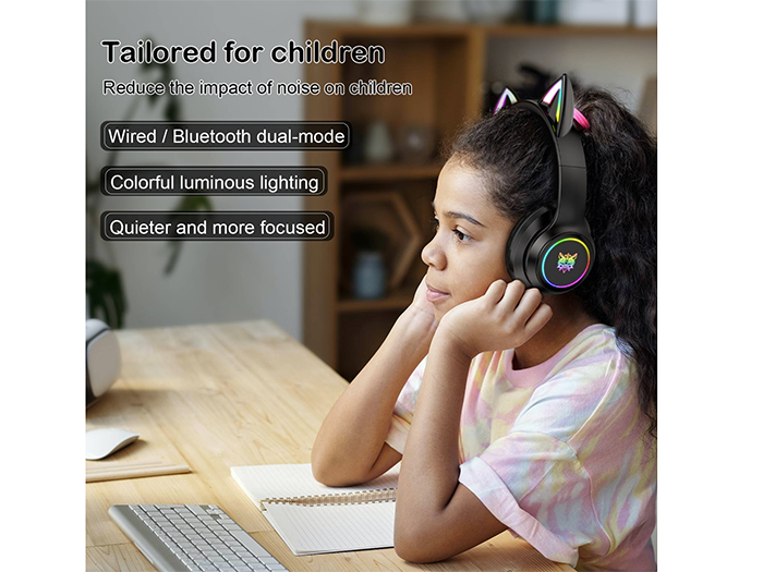 Tai nghe thiết kế hiện đại, nhiều tính năng Tai nghe thiết kế hiện đại, nhiều tính năng