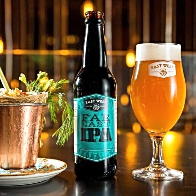 Thùng 24 chai bia East West Far East IPA 330ml