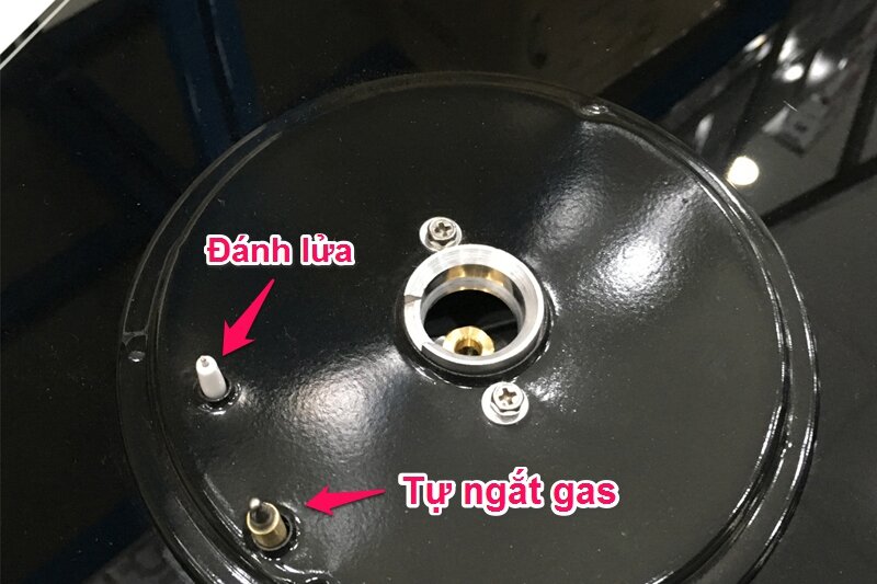 Bếp gas âm Rinnai RVB-6SDQ(B) Bếp gas âm Rinnai RVB-6SDQ(B)