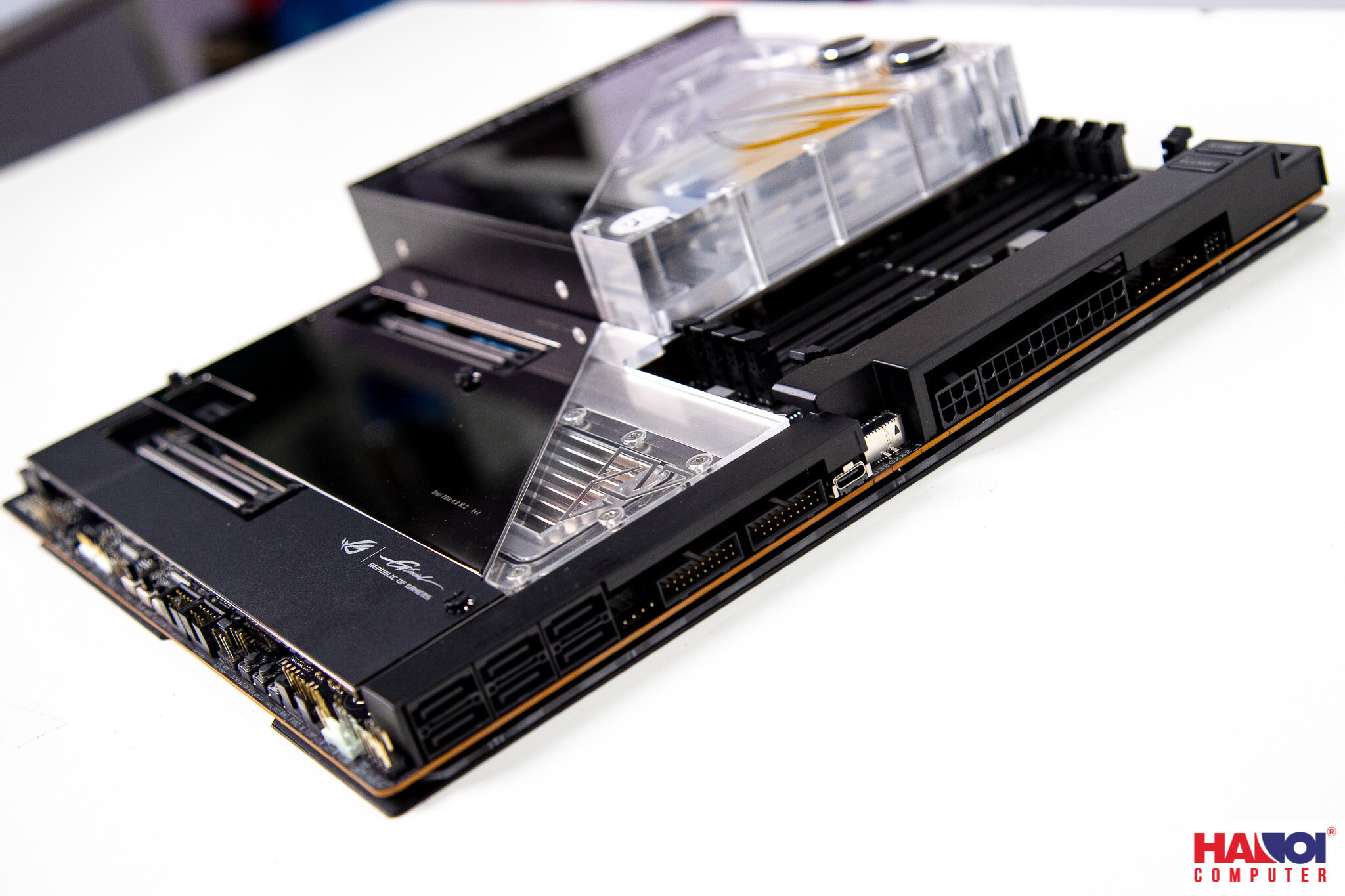 Mainboard ASUS ROG MAXIMUS Z690 EXTREME GLACIAL