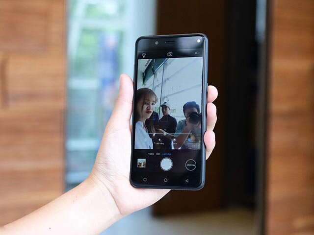 Điện thoại Mobiistar Zumbo S2