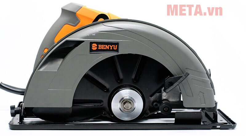 Máy cưa đĩa Benyu BY7102-235