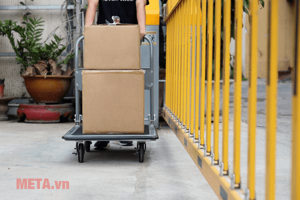 Xe đẩy hàng 4 bánh sàn thép Advindeq TL-320