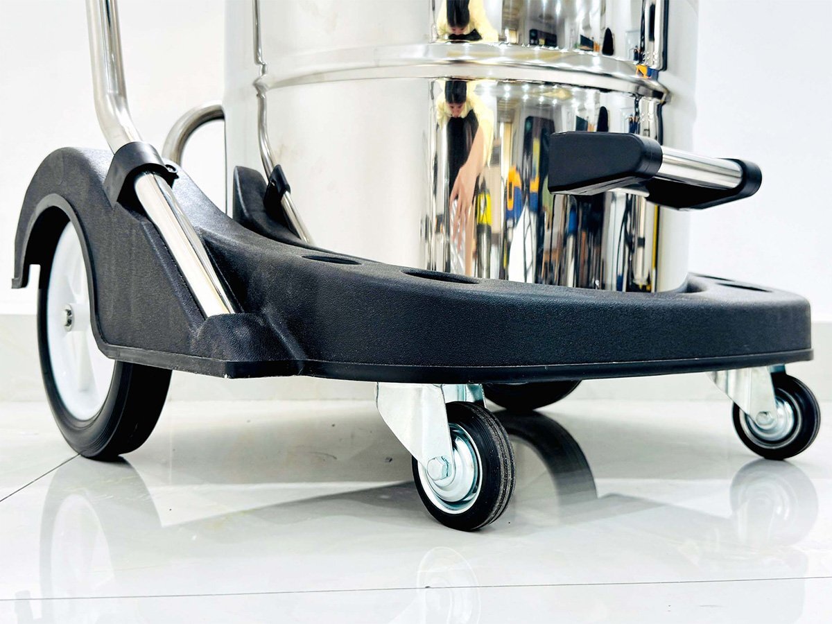 Bánh xe di chuyển Máy hút bụi công nghiệp Sancos 3238W