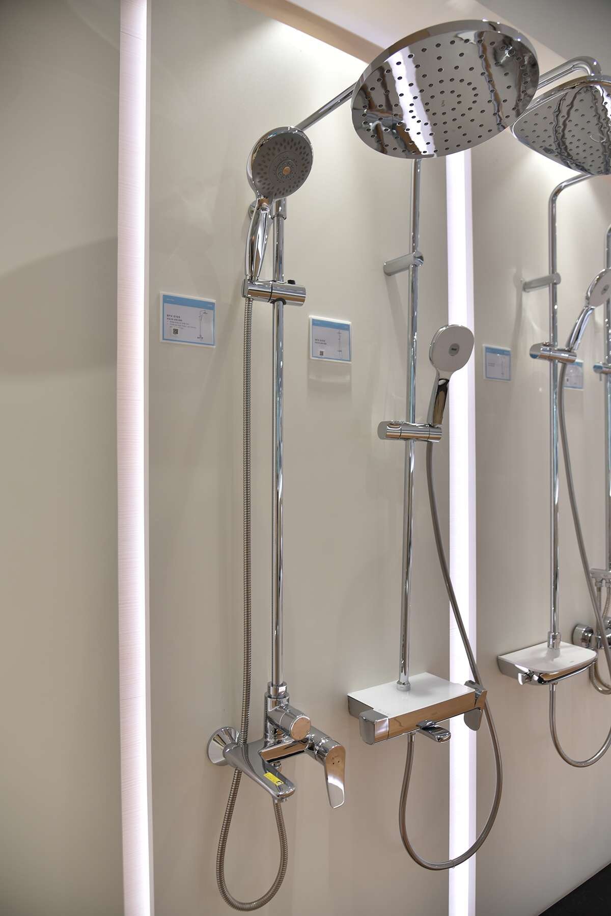 Bộ sen cây nóng lạnh INAX BFV-515S