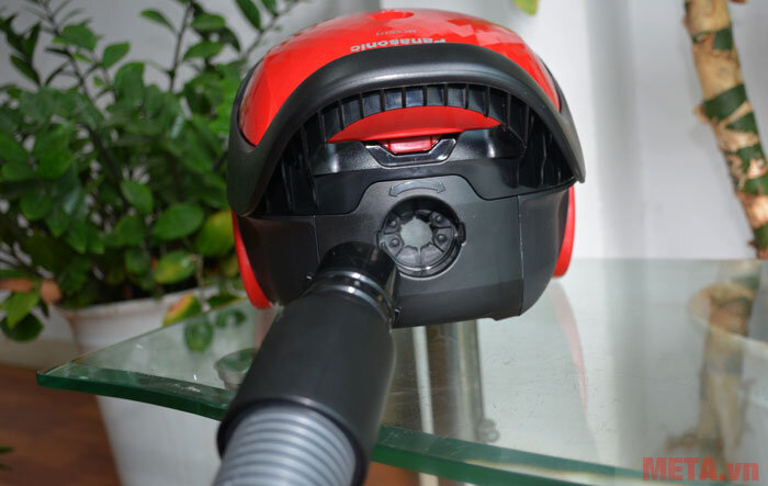 Máy hút bụi Panasonic MC-CG373RN46 - 1800W