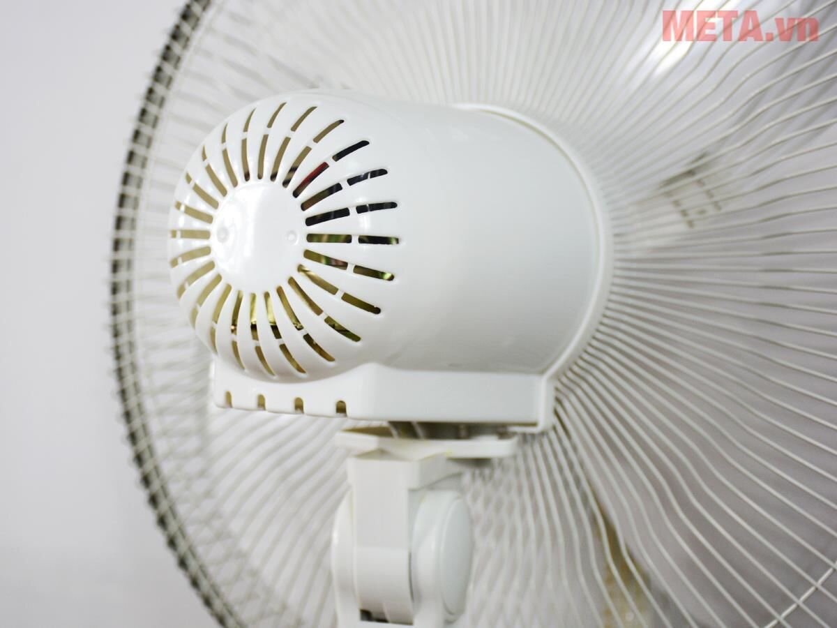 Quạt phun sương Kangaroo KG200C