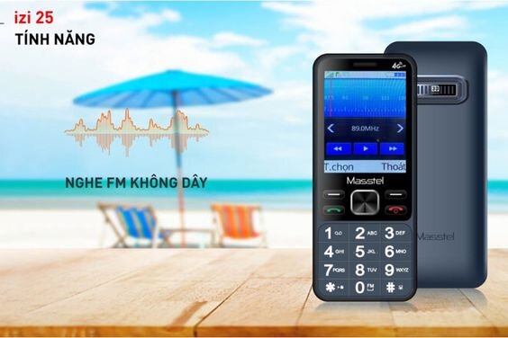 Pin 1.400 mAh, đàm thoại liên tục 8 tiếng