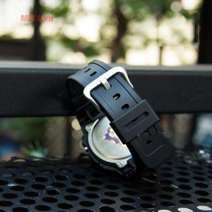 Đồng hồ nam Casio G-Shock DW-5600BB-1DR dây nhựa Đồng hồ nam Casio G-Shock DW-5600BB-1DR dây nhựa