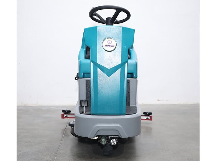 Máy chà sàn liên hợp ngồi lái Kumisai KMS 60B có công suất cao