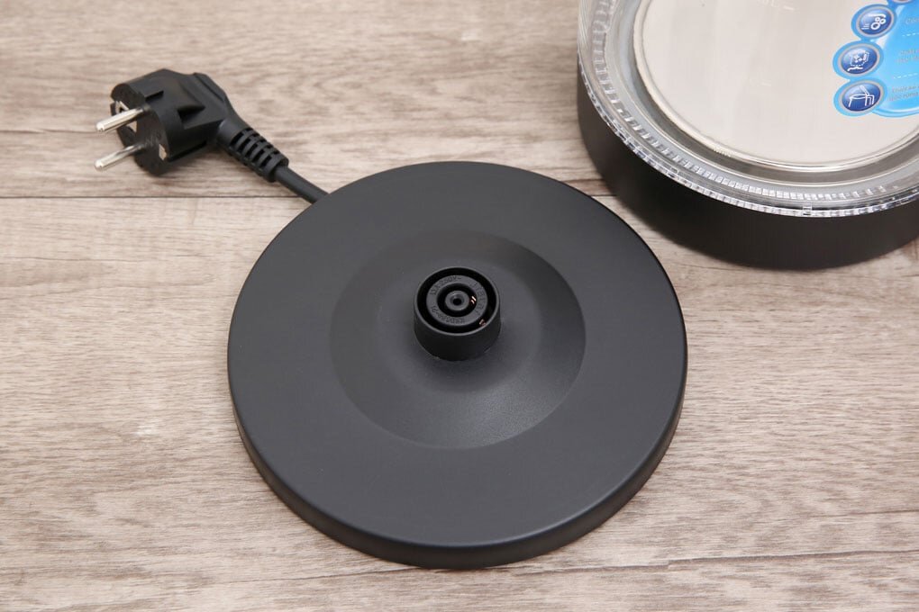 Mẫu bình đun siêu tốc Midea MK-18GC này sử dụng đế tiếp điện chất lượng