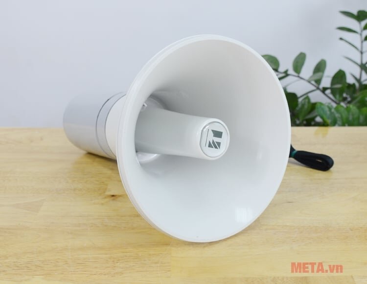 Mặt trước của loa phóng thanh Mặt trước của loa phóng thanh