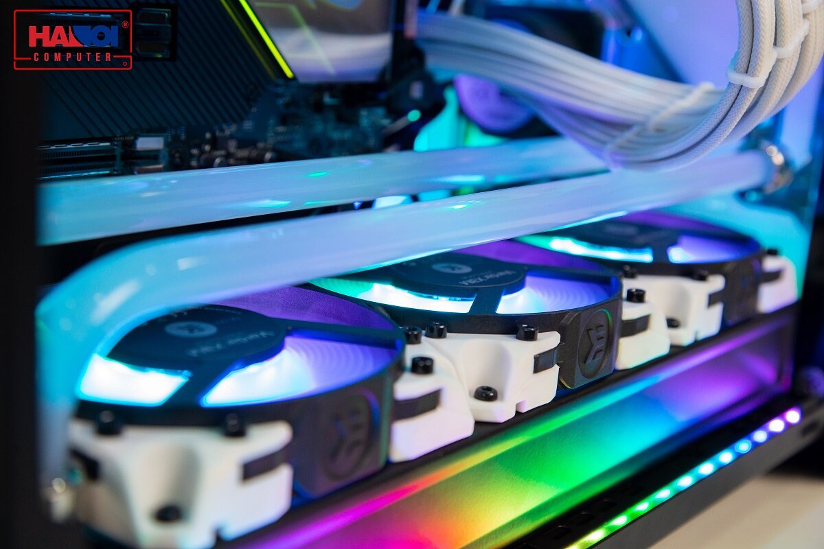 EK-Vardar X3M 120ER D-RGB (500-2200rpm) - White lắp đặt với radiator EK Coolstream Classic PE 360