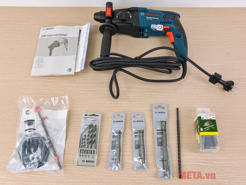 Trọn bộ Máy khoan Bosch GBH 220 kèm phụ kiện 06112A60K1 Máy khoan Bosch GBH 220 kèm phụ kiện 06112A60K1