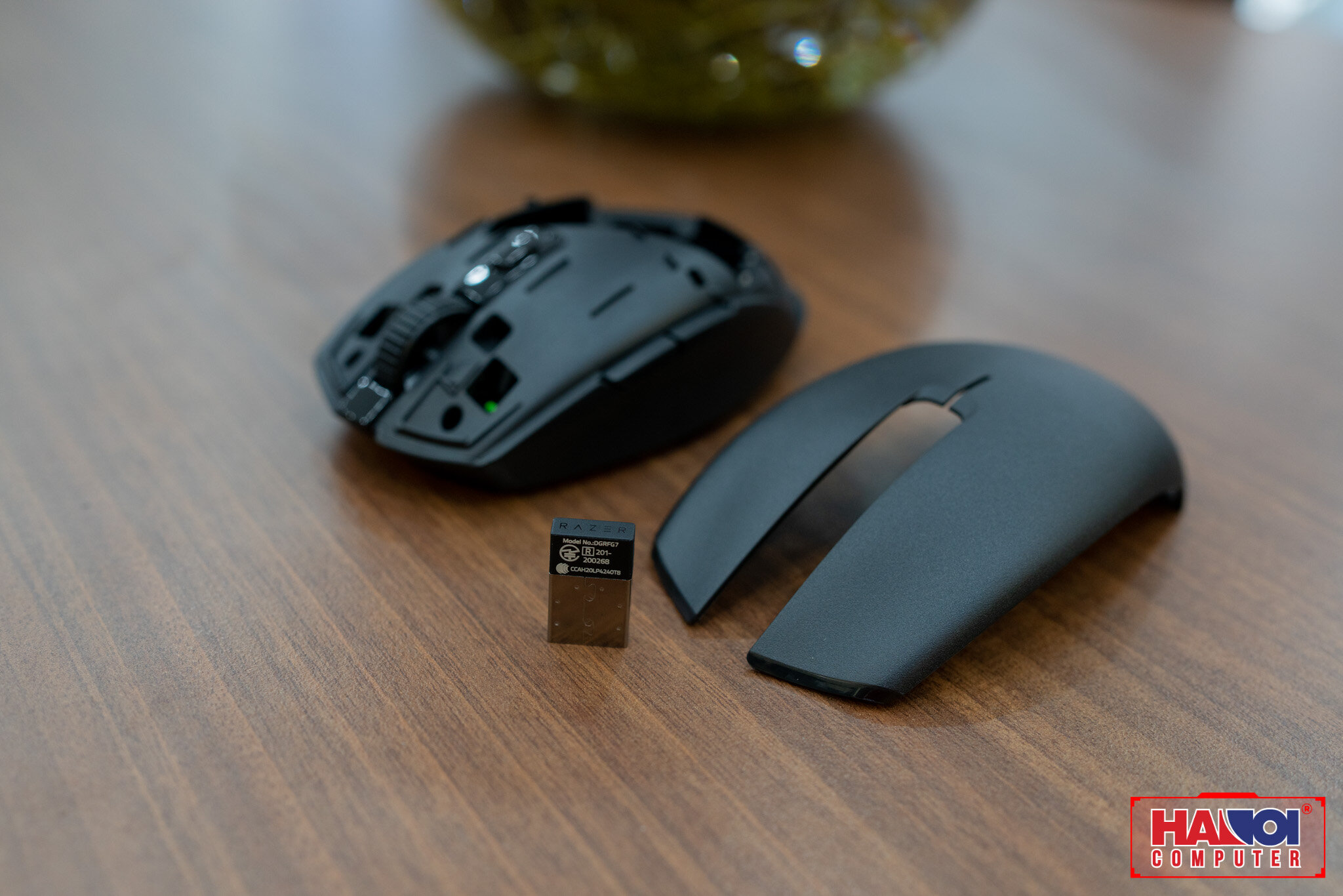 Phía trong chuột Razer Orochi V2 