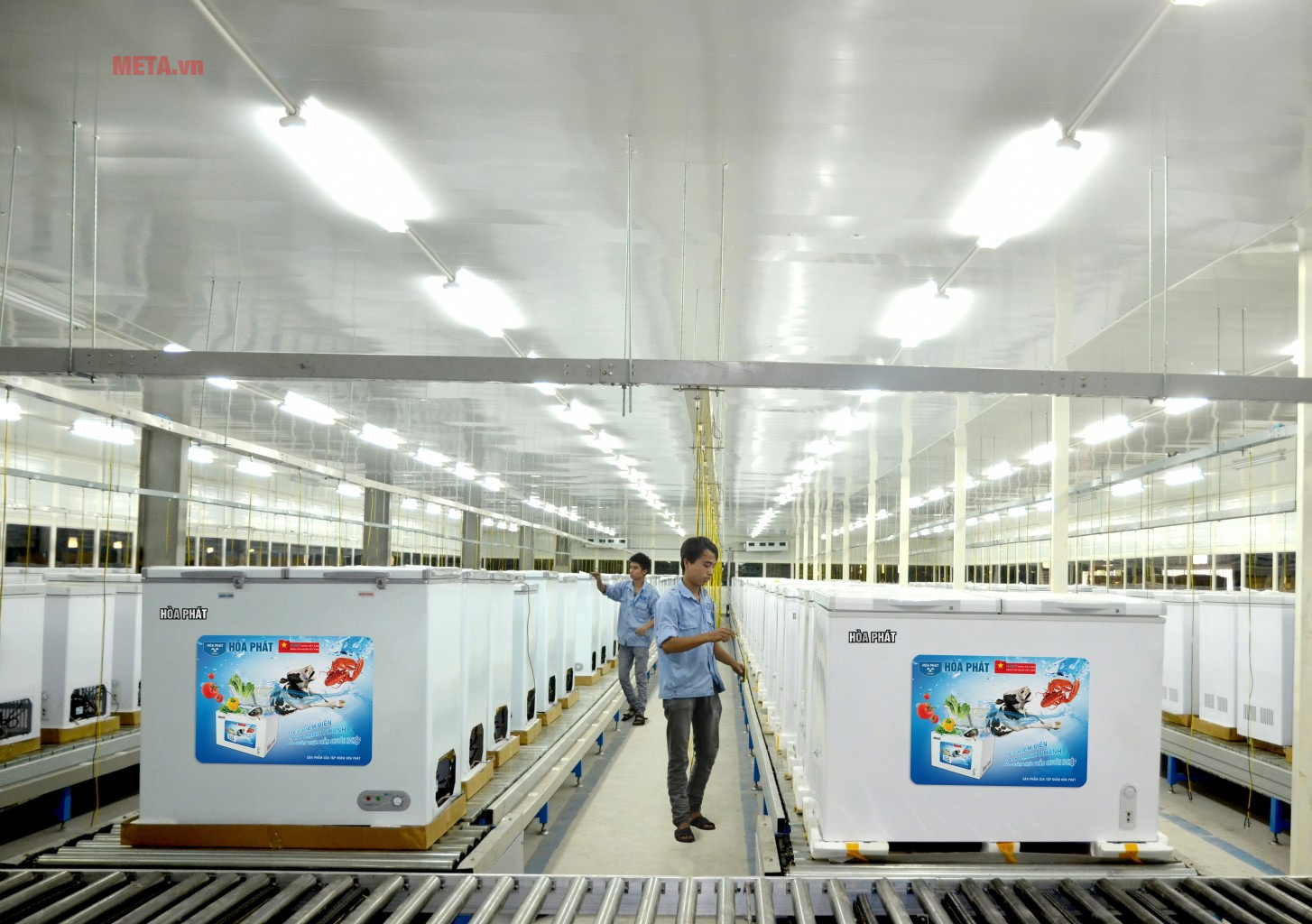 Tủ đông Funiki Hòa Phát 352 lít HCFI-666S1D2 Tủ đông Funiki Hòa Phát 352 lít HCFI-666S1D2