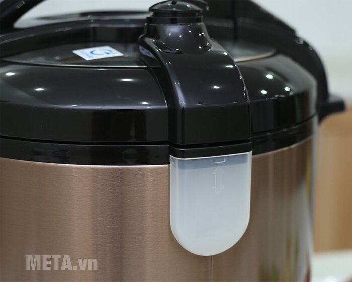 Nồi áp suất Sanaky SNK-64C