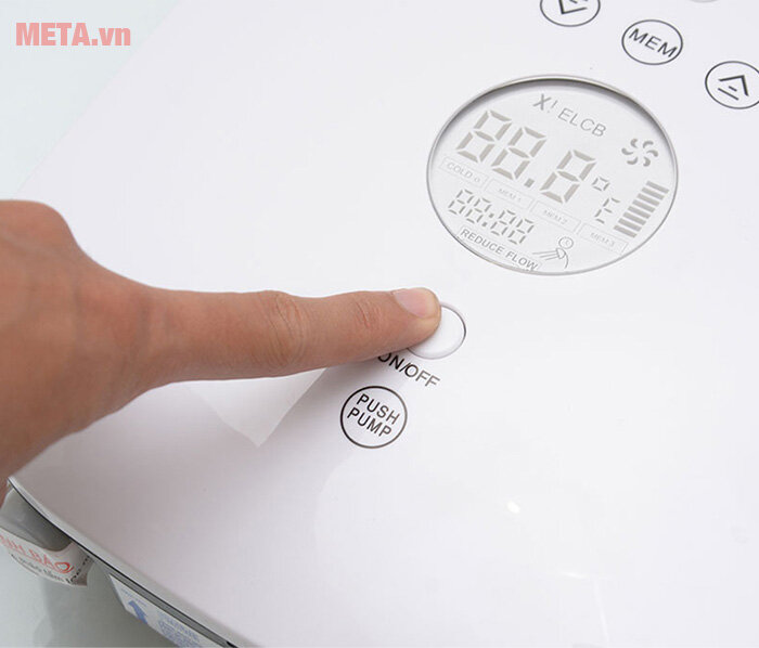 Bình tắm trực tiếp Ferroli DIVO SDP