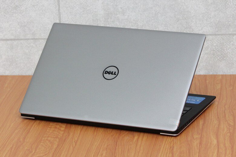 Dell XPS 13 i5 5200U/4GB/128GB/Win10Home Dell XPS 13 i5 5200U/4GB/128GB/Win10Home