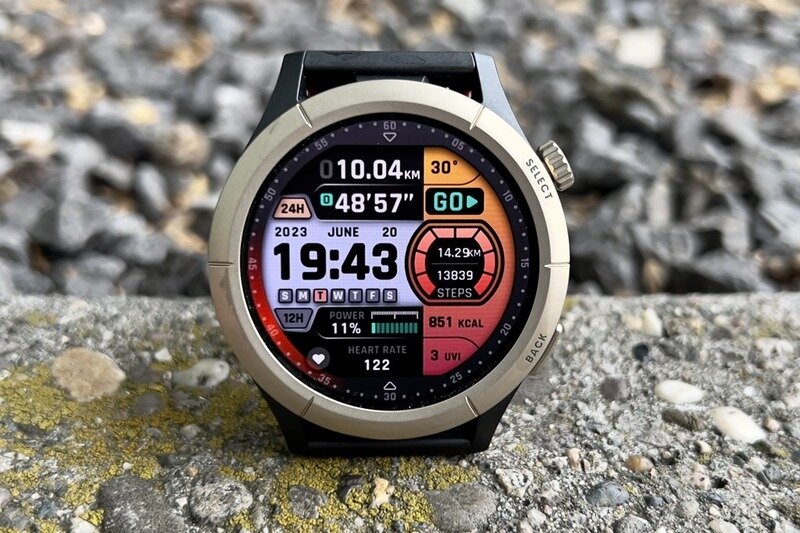 Đồng hồ thông minh Amazfit Cheetah Pro 47mm mặt đồng hồ